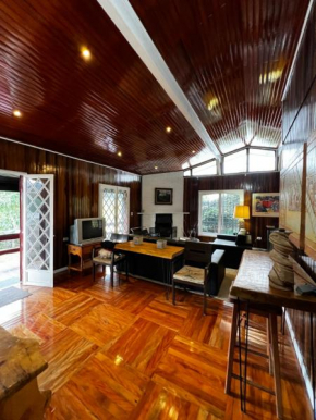 Cabana em Campos do Jordão 8 pessoas com suíte H26